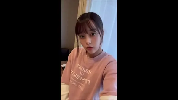 あんまり男性経験がない真面目な女子大生のオナニー。早く彼氏作って肉棒挿れたい…